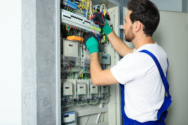 Best Electric Panel Repair  in Oildale, CA